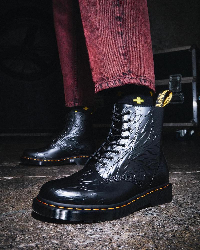 Dr Martens 1460 Flames Emboss Lær Snørestøvletter Herre Svarte | Norge 299MQZ